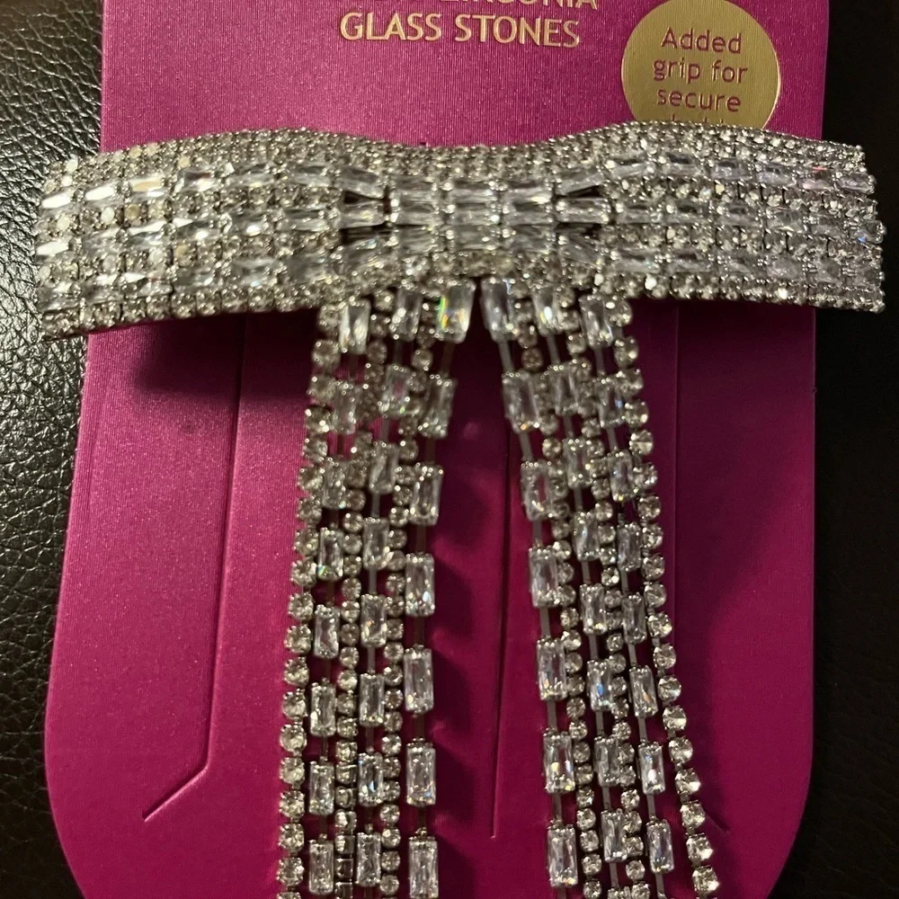 Hair bow cubic zirconia classic stones